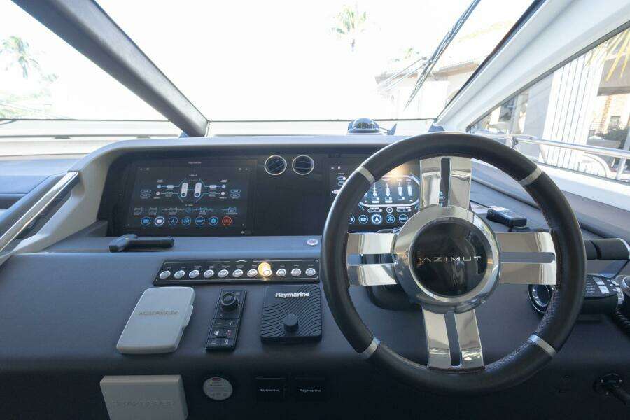 Rho Boat 72ft Azimut Yacht For Sale