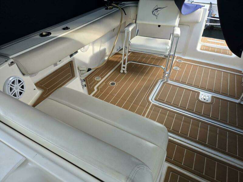 SLAINTE 29ft Tiara Yachts Yacht For Sale