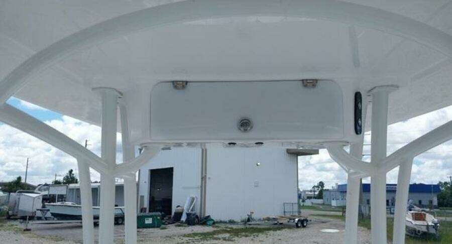 24ft Center Console Yacht For Sale