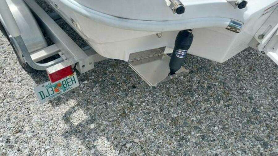 24ft Center Console Yacht For Sale