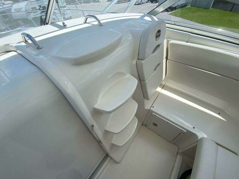 31ft Triton Yacht For Sale