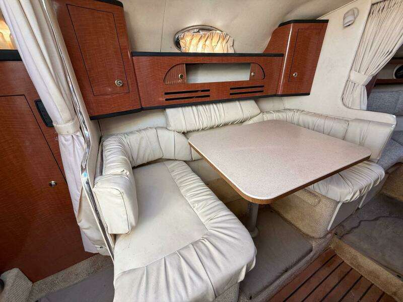 28ft Sea Ray Yacht For Sale