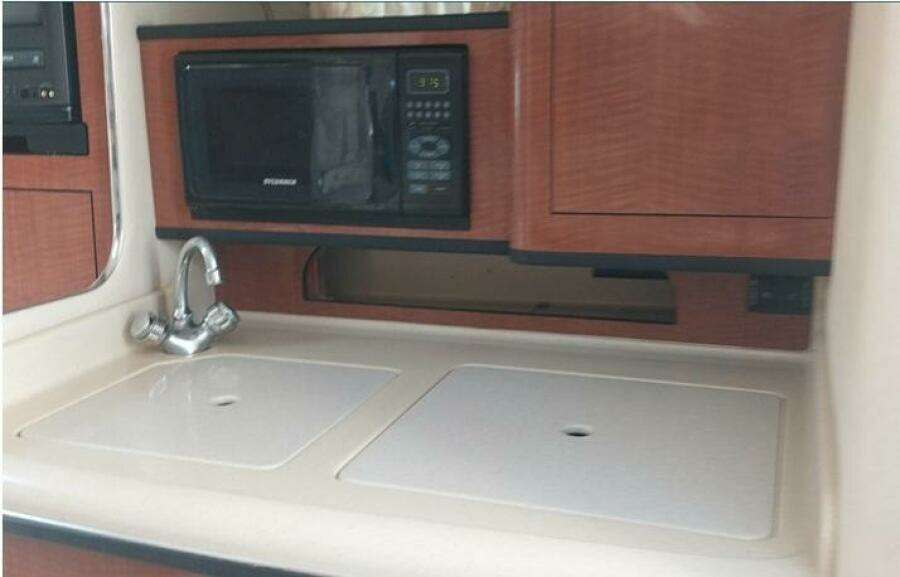 28ft Sea Ray Yacht For Sale