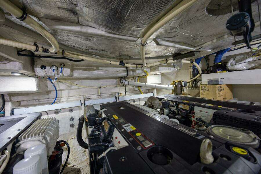 2013 Cruisers Yachts 540 Motor Yacht