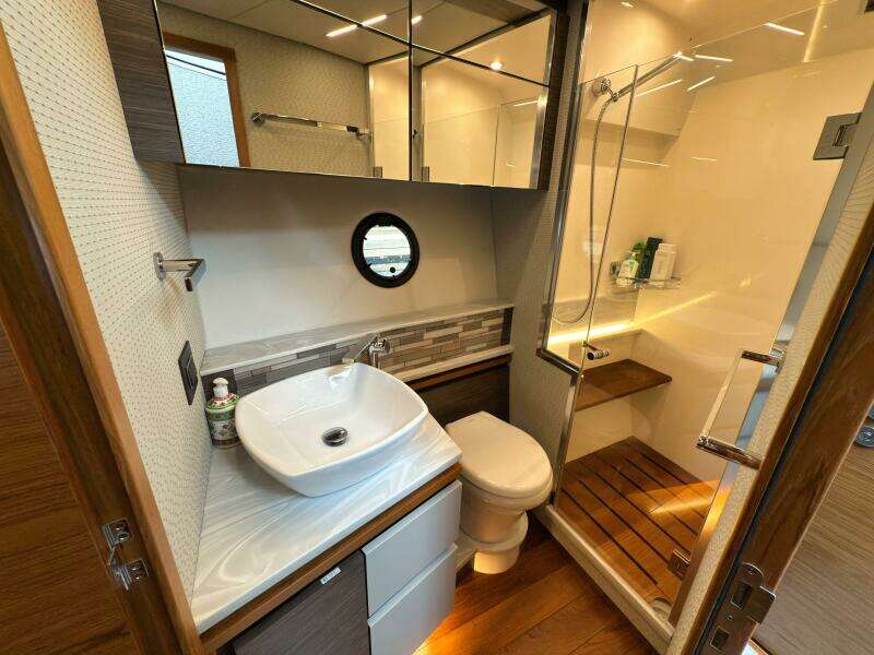 49ft Tiara Yachts Yacht For Sale