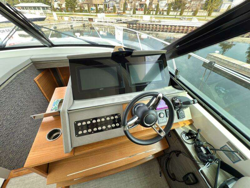 49ft Tiara Yachts Yacht For Sale