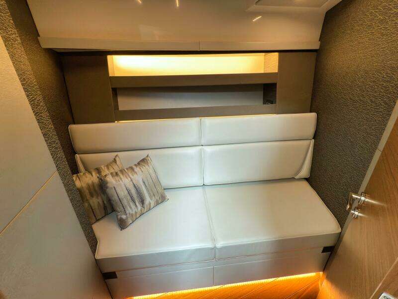 49ft Tiara Yachts Yacht For Sale