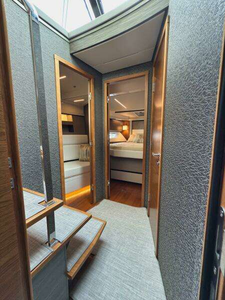 49ft Tiara Yachts Yacht For Sale