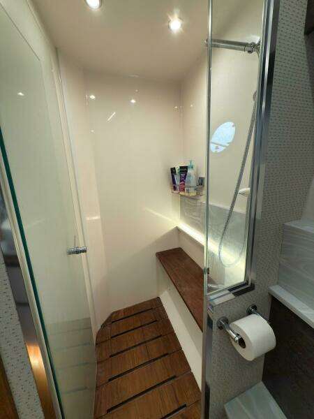 49ft Tiara Yachts Yacht For Sale