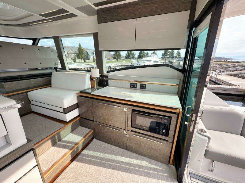 49ft Tiara Yachts Yacht For Sale