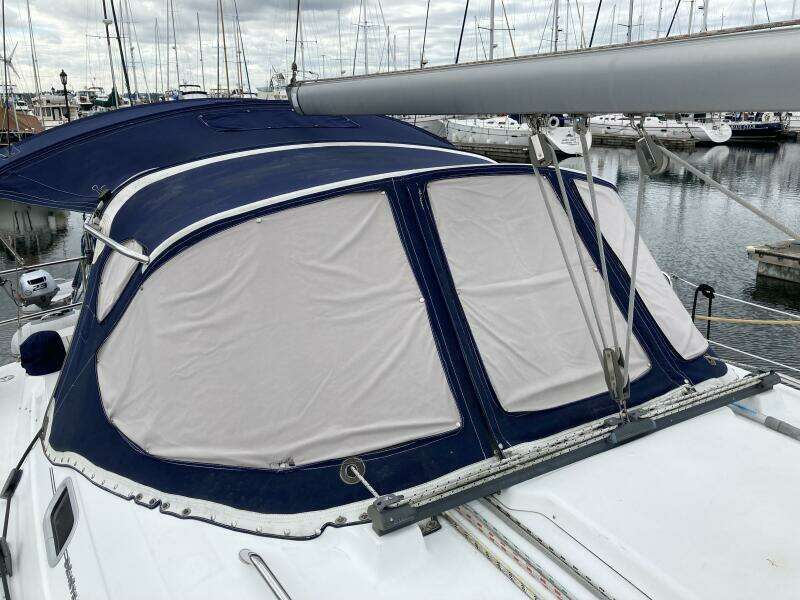 A Beautiful Day  39ft Beneteau Yacht For Sale