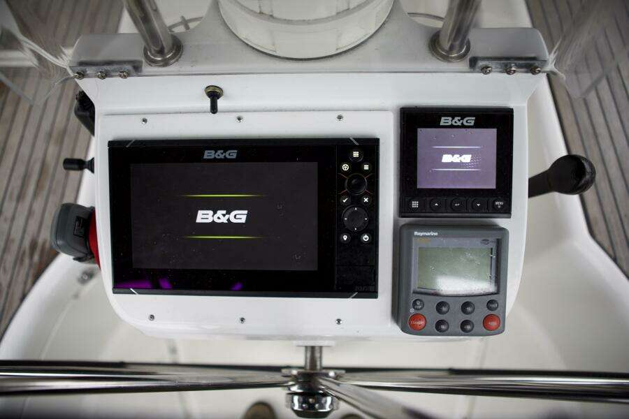 A Beautiful Day  39ft Beneteau Yacht For Sale