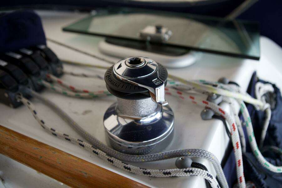 A Beautiful Day  39ft Beneteau Yacht For Sale