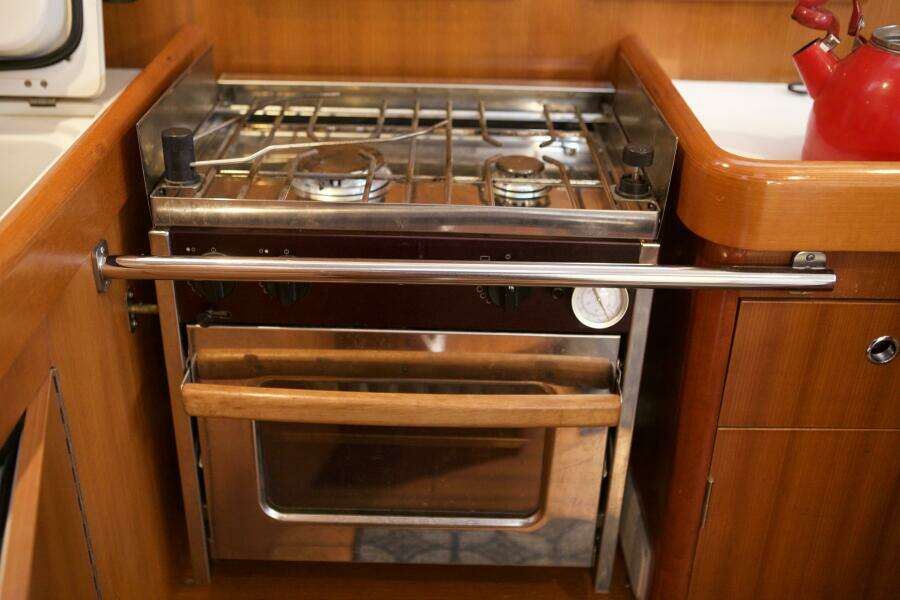 A Beautiful Day  39ft Beneteau Yacht For Sale