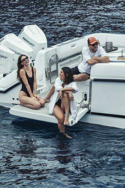 38ft Wellcraft Yacht For Sale