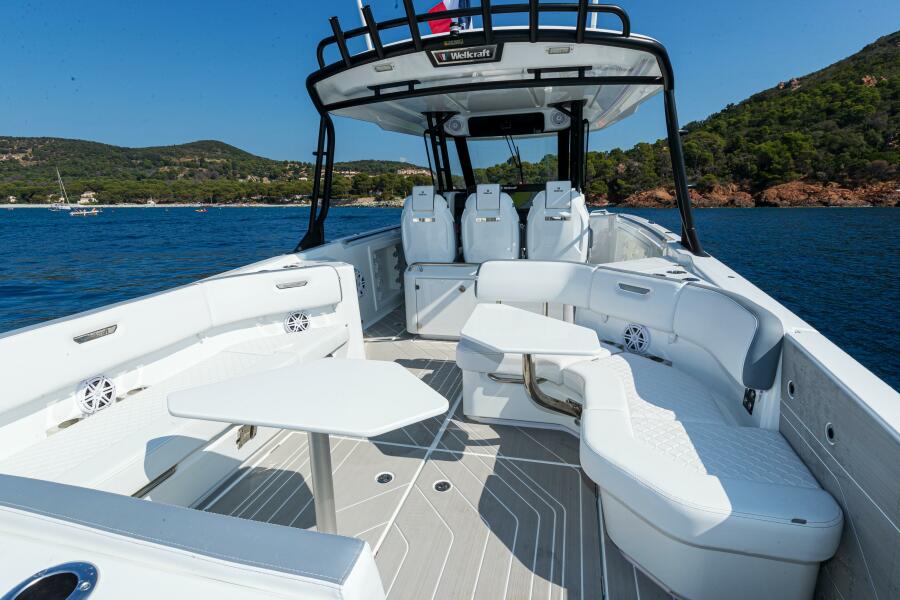 2027 Wellcraft T-Top