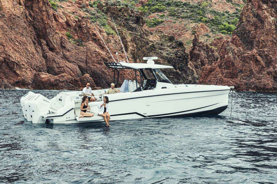 38ft Wellcraft Yacht For Sale