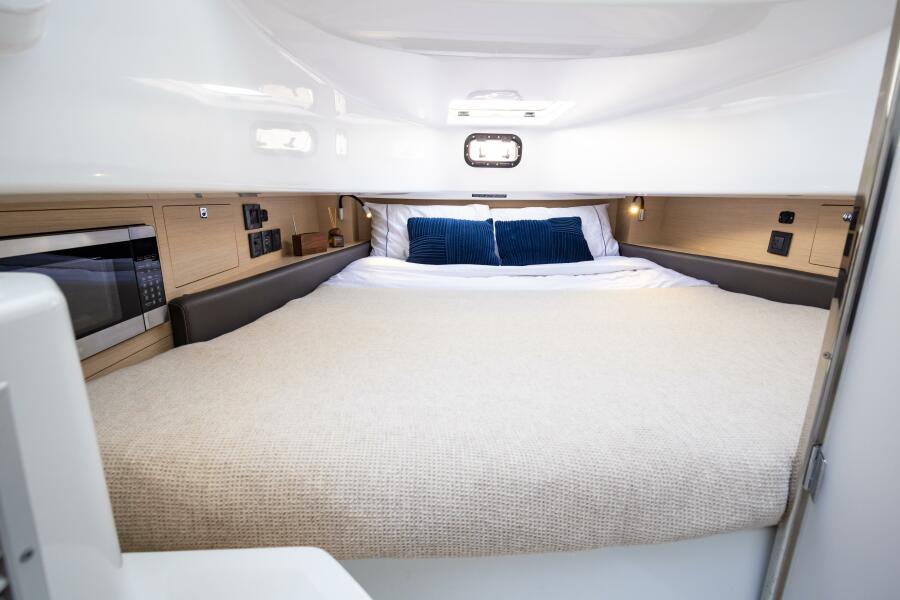 2027 Wellcraft T-Top