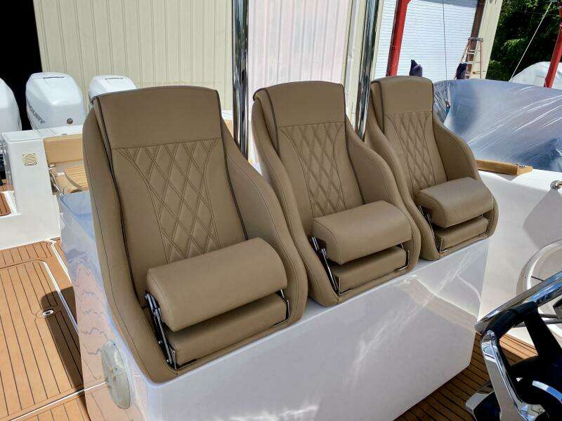 39ft Fishing Raptor Yacht For Sale