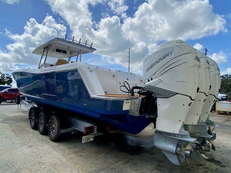 39ft Fishing Raptor Yacht For Sale