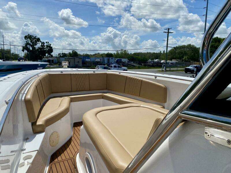 39ft Fishing Raptor Yacht For Sale