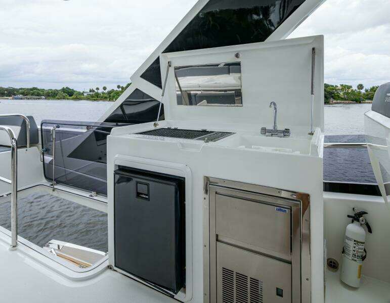 Sunshine 55ft Galeon Yacht For Sale