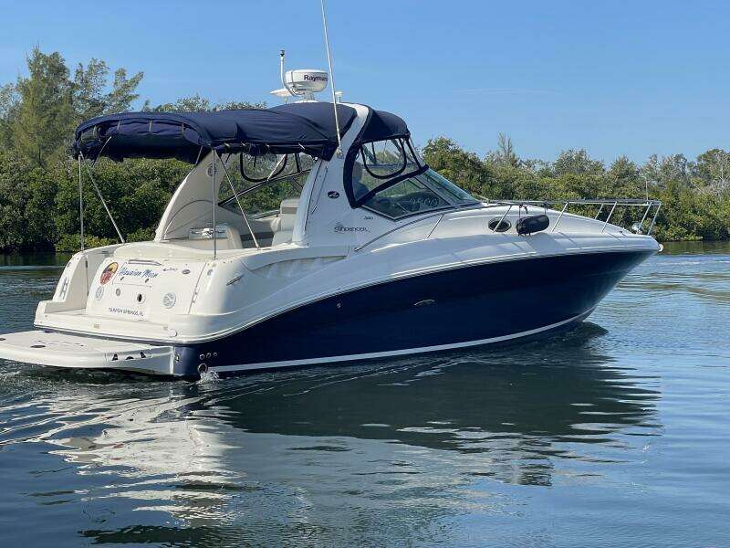 32ft Sea Ray Yacht For Sale