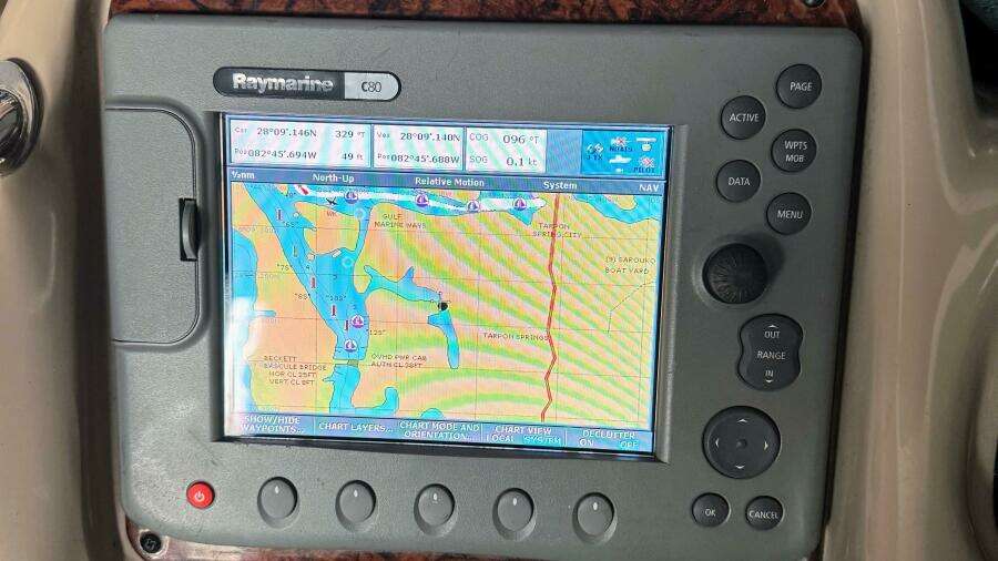 32ft Sea Ray Yacht For Sale