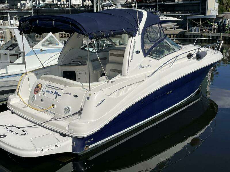 32ft Sea Ray Yacht For Sale
