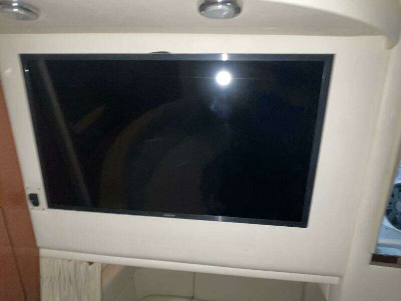 32ft Sea Ray Yacht For Sale