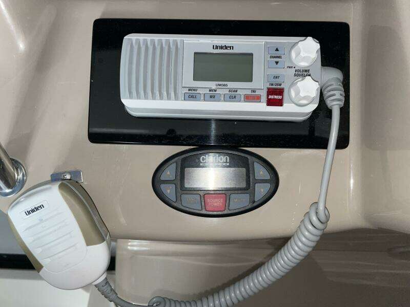 32ft Sea Ray Yacht For Sale