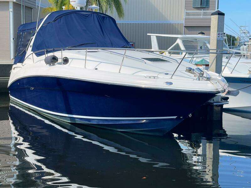32ft Sea Ray Yacht For Sale