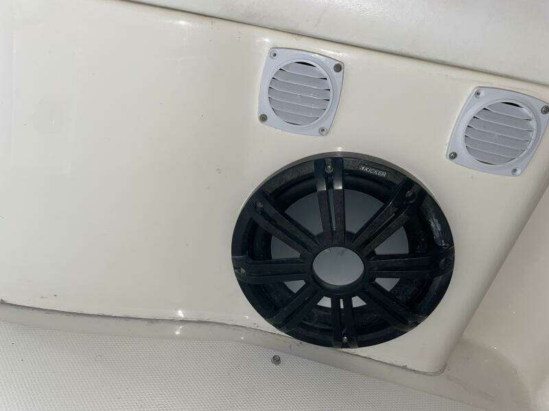 32ft Sea Ray Yacht For Sale