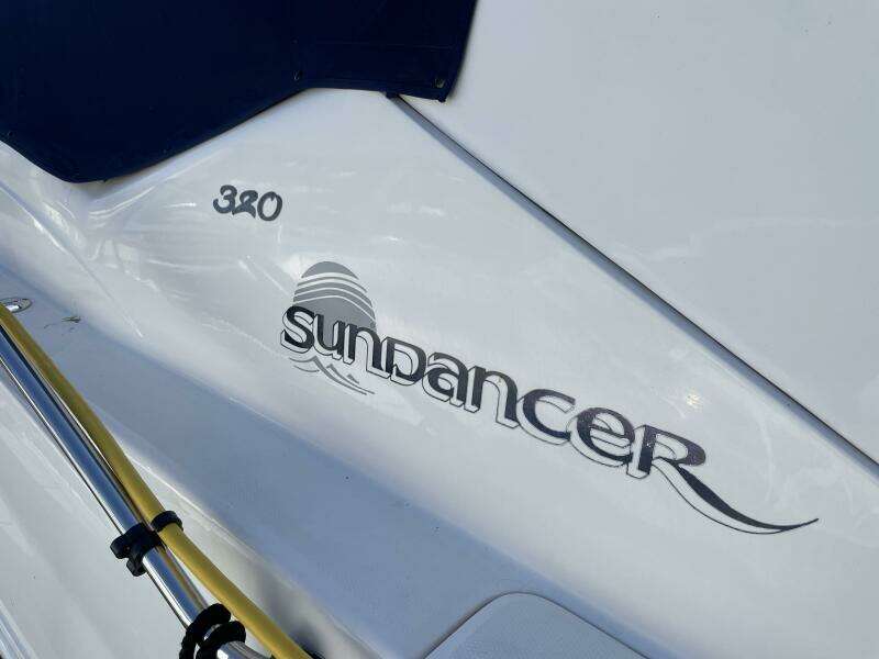 32ft Sea Ray Yacht For Sale