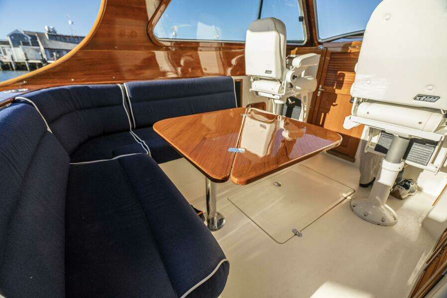 YAHTZEE 36ft Hinckley Yacht For Sale