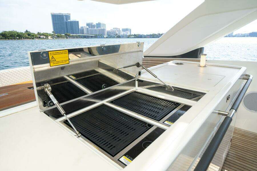 43ft Jeanneau Yacht For Sale