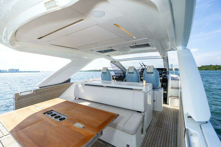 43ft Jeanneau Yacht For Sale