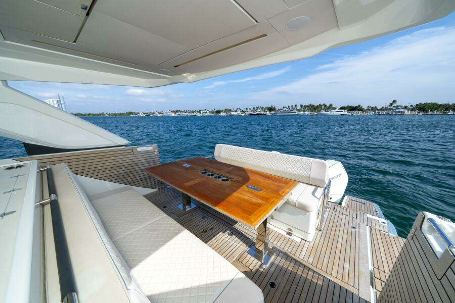 43ft Jeanneau Yacht For Sale