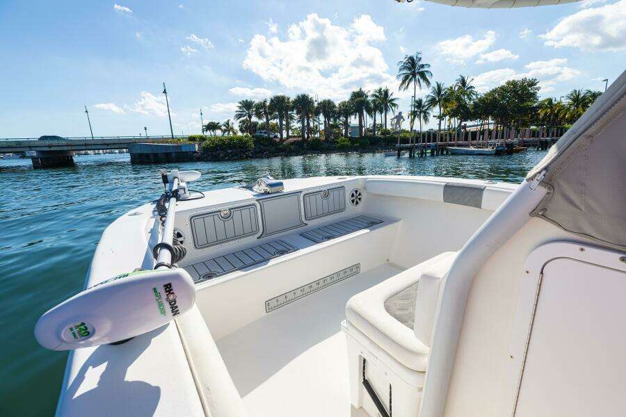 27ft AmeraCat Yacht For Sale