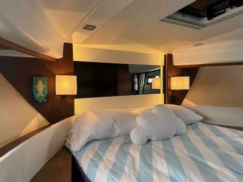 Sweet  amp  Salty 37ft Jeanneau Yacht For Sale