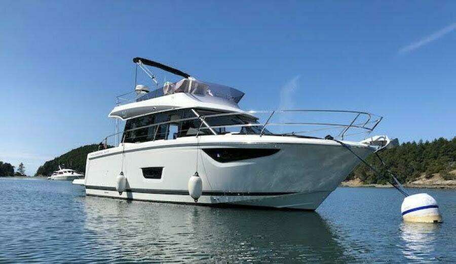 Sweet  amp  Salty 37ft Jeanneau Yacht For Sale