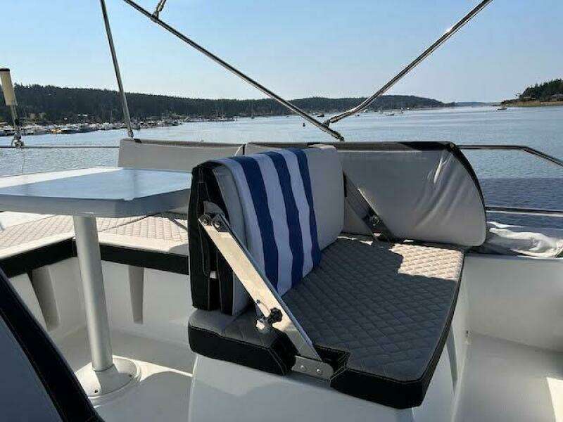 Sweet  amp  Salty 37ft Jeanneau Yacht For Sale