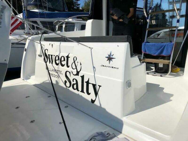 Sweet  amp  Salty 37ft Jeanneau Yacht For Sale