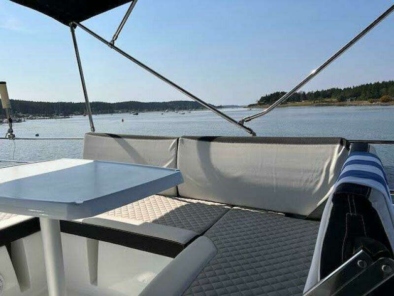 Sweet  amp  Salty 37ft Jeanneau Yacht For Sale
