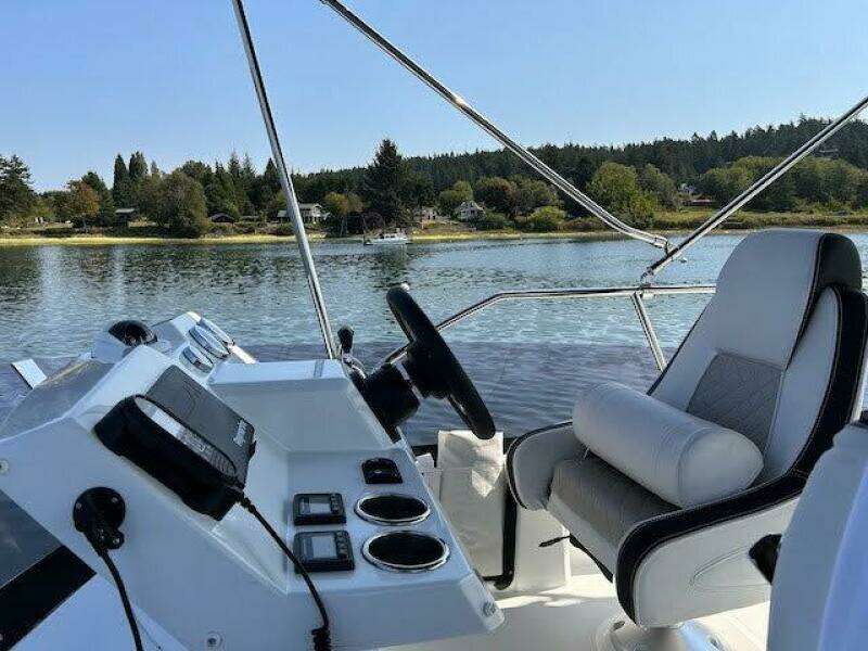 Sweet  amp  Salty 37ft Jeanneau Yacht For Sale