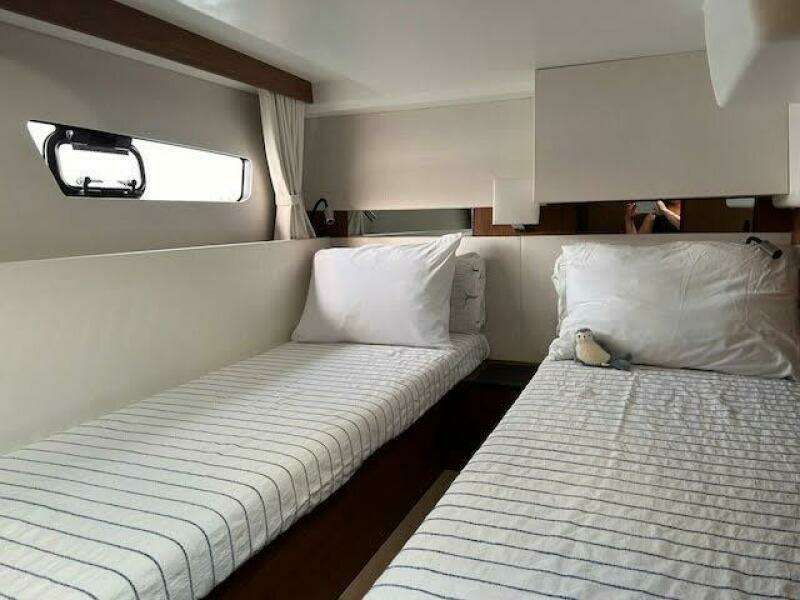 Sweet  amp  Salty 37ft Jeanneau Yacht For Sale