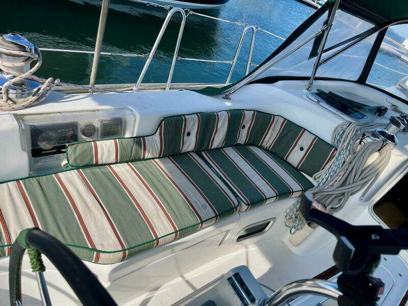 Sosy 42ft Beneteau Yacht For Sale