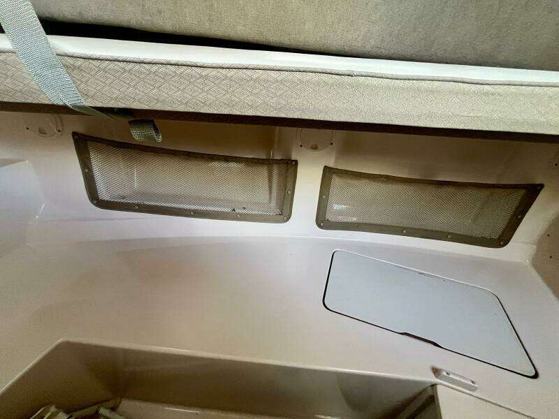 23ft Grady White Yacht For Sale