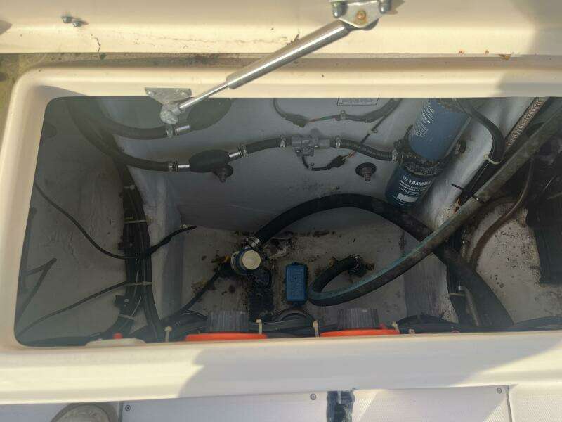 23ft Grady White Yacht For Sale