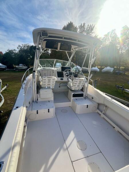 23' 2004 Grady-White 